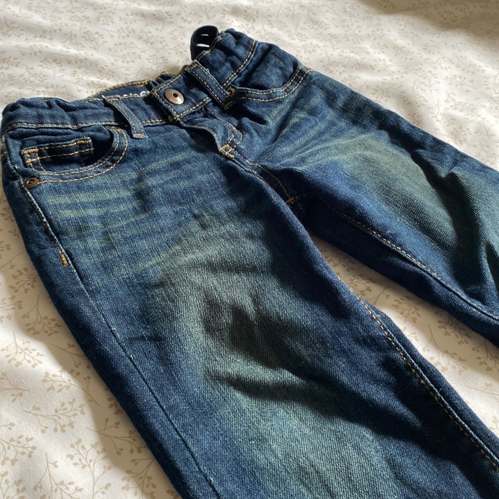 Medium wash jeans
